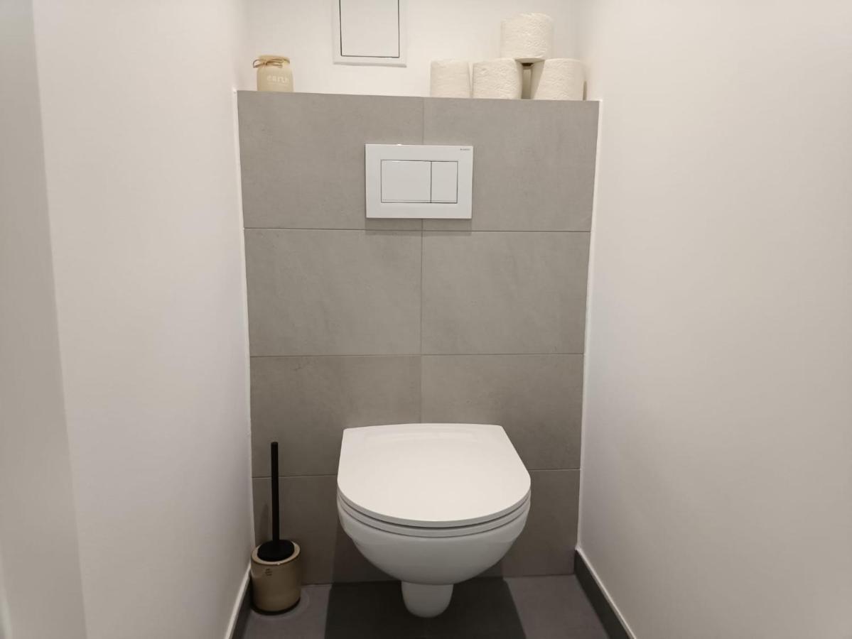 King Bed Home, 3 Bed Rooms, Perfect For Long Term Stay Vienna Luaran gambar